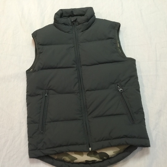 ๐ผ PREMIUM UNIONBAY HANDCRAFTED PUFFER DUCK DOWN VEST BOYS SIZE S ๐ผ - Picture 1 of 3